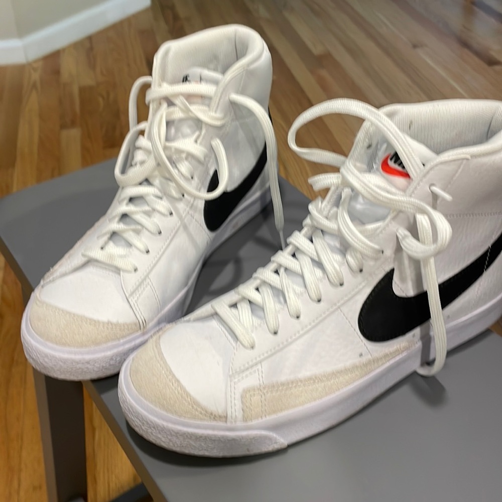 Nike blazer